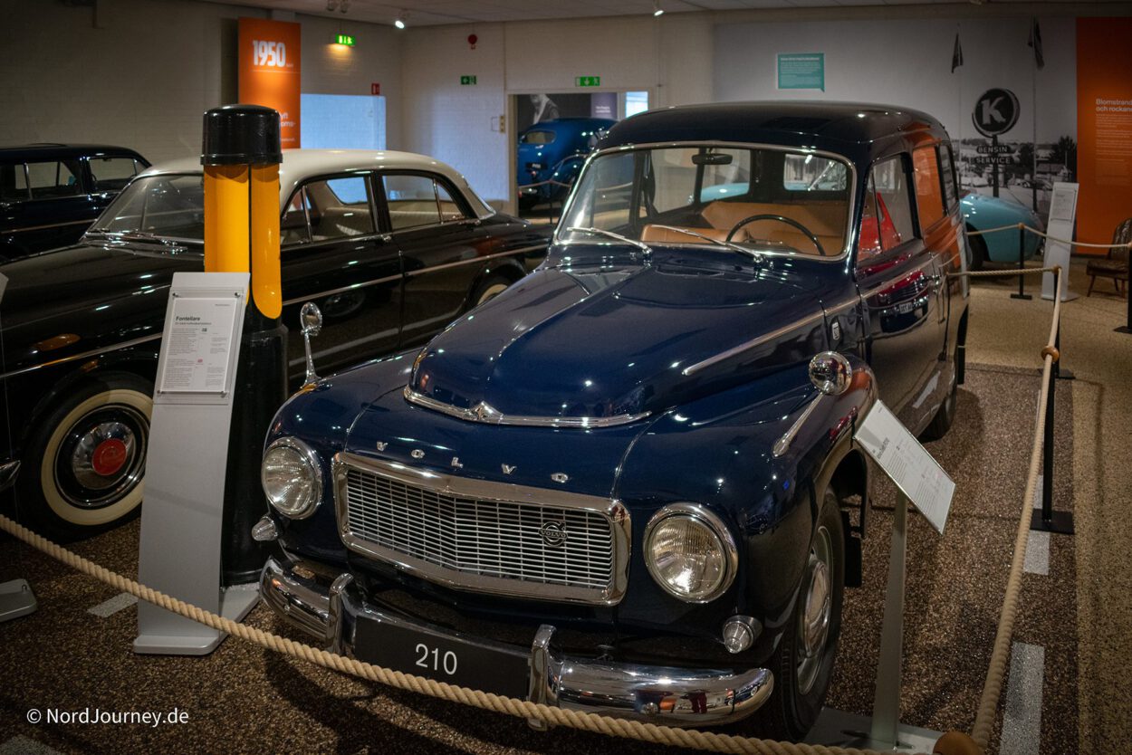 Volvo Museum-8